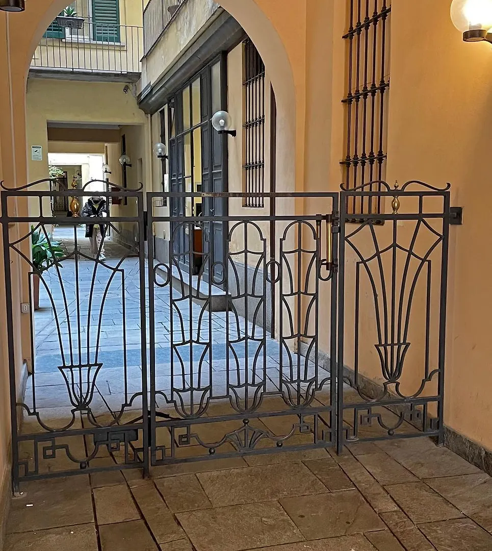 Appartamento In Corte Corso Genova Navigli Darsena Milan